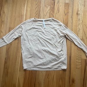 Women’s Lululemon Athletic Long Sleeve